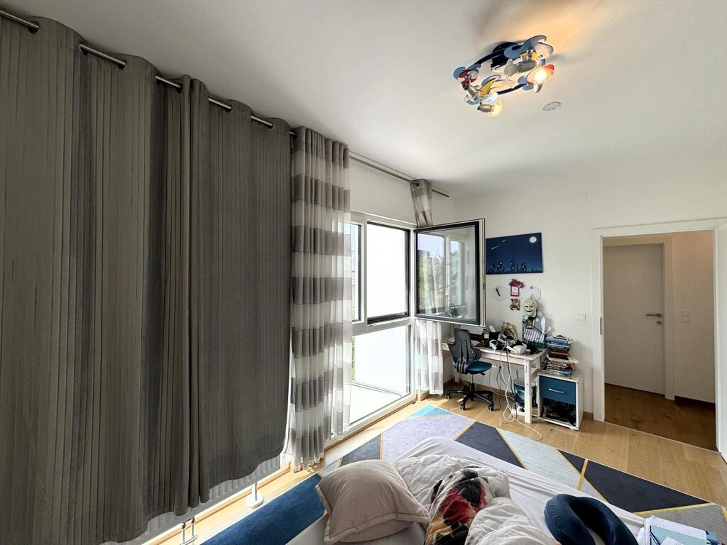 Schlafzimmer 3 von 3