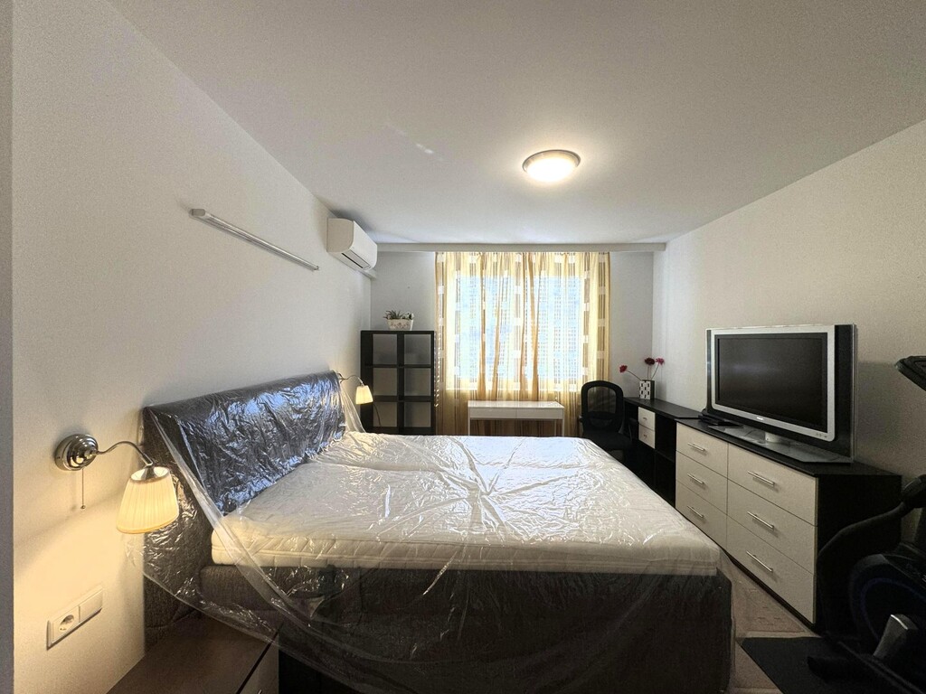 Schlafzimmer 2/3 klimatisiert