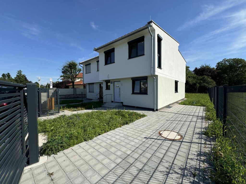 Haus 2 derzeit belagsfertig plus