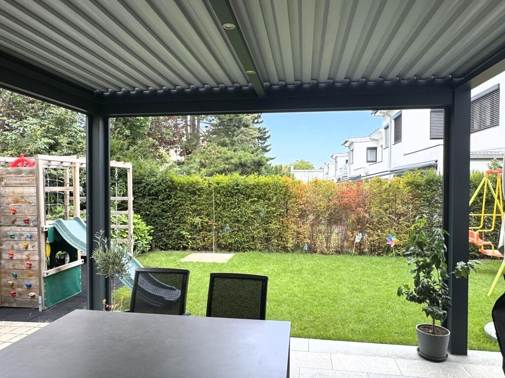 Eigengarten/Pergola im Garten