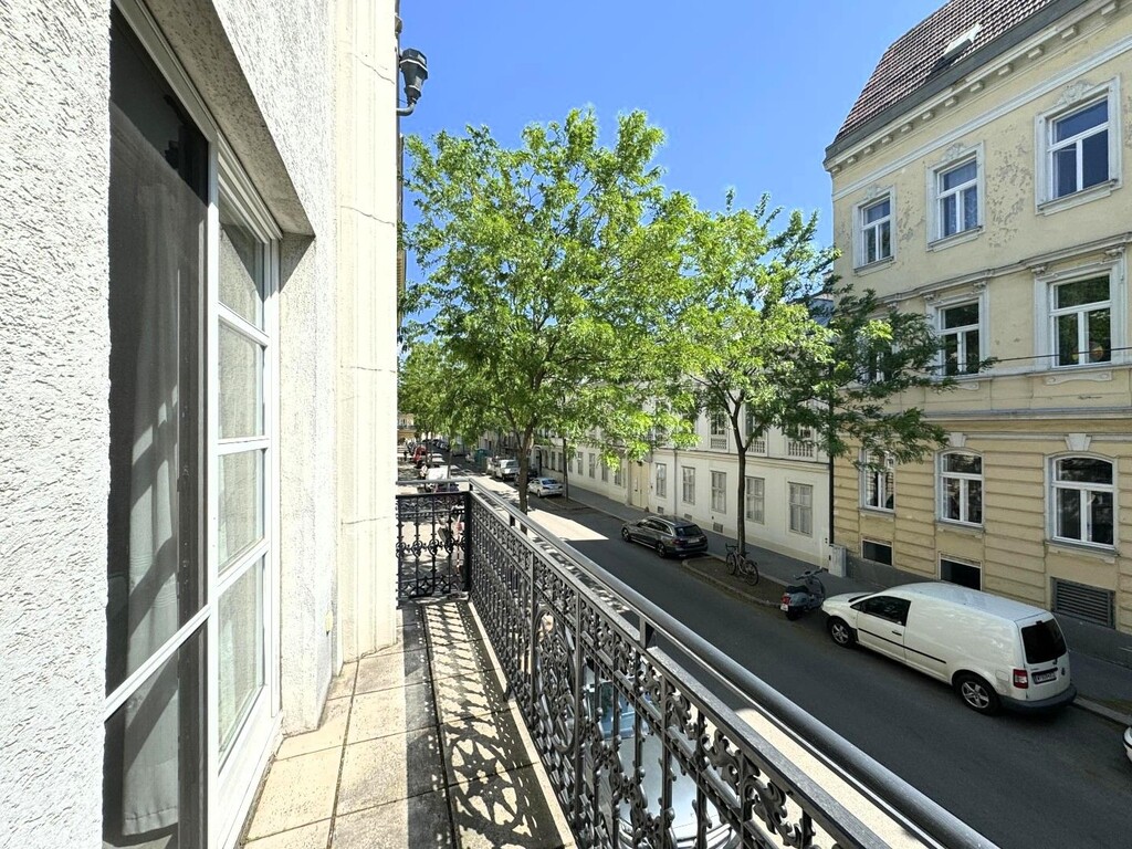 Strassenbalkon